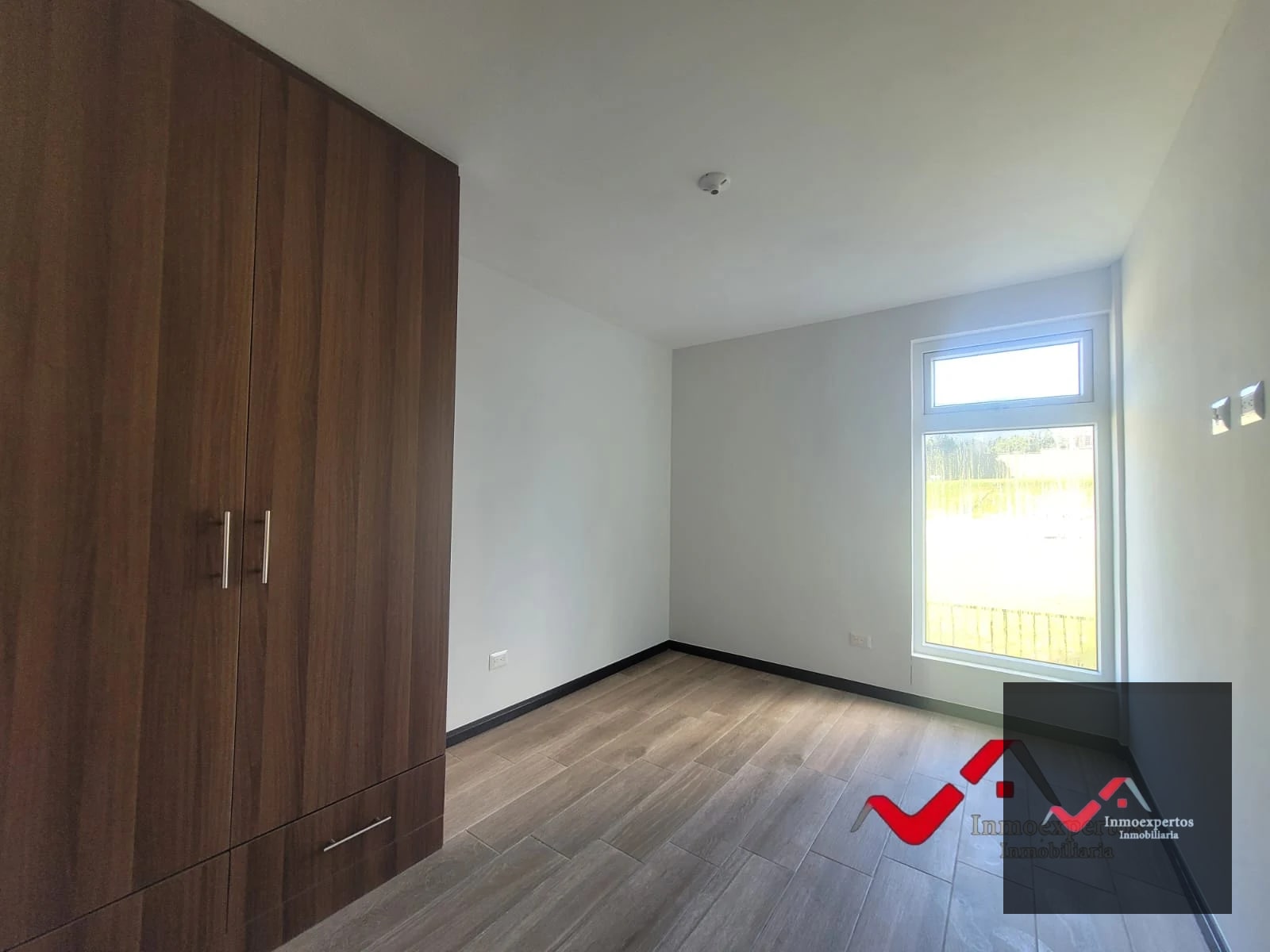 APARTAMENTO EN VENTA ZONA 1 MIXCO — Apartamento en Venta en Sakai, Zona 1 Mixco, Guatemala, Ciudad — foto 12 de 12