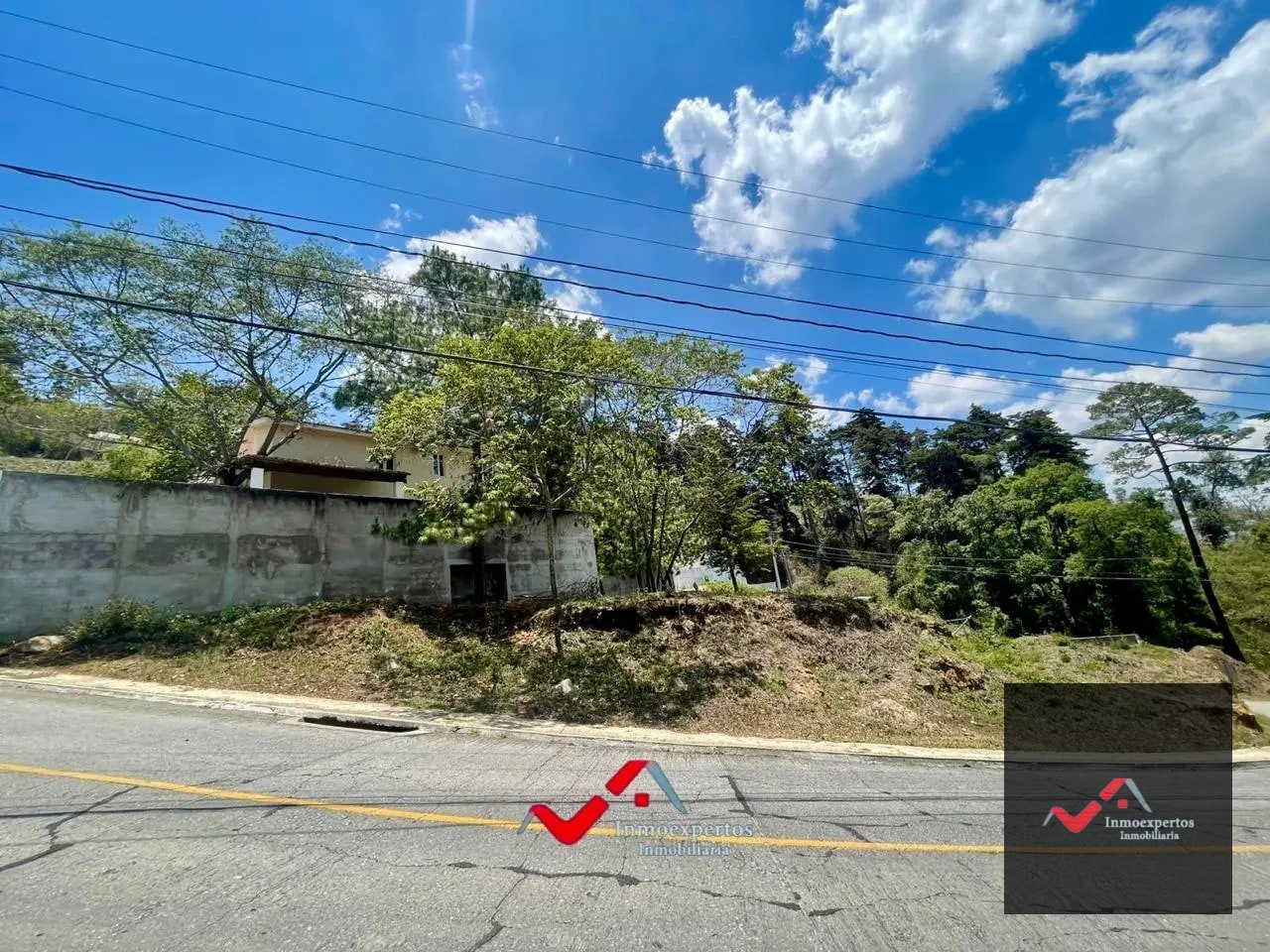 Terreno en Venta km 19.5 Carretera San Juan Sacatepéquez, Zona 6 Mixco Bosques del Mirador — Terreno en Venta en Club Campestre La Montaña, Zona 6 Mixco, Guatemala, Ciudad — foto 1 de 4