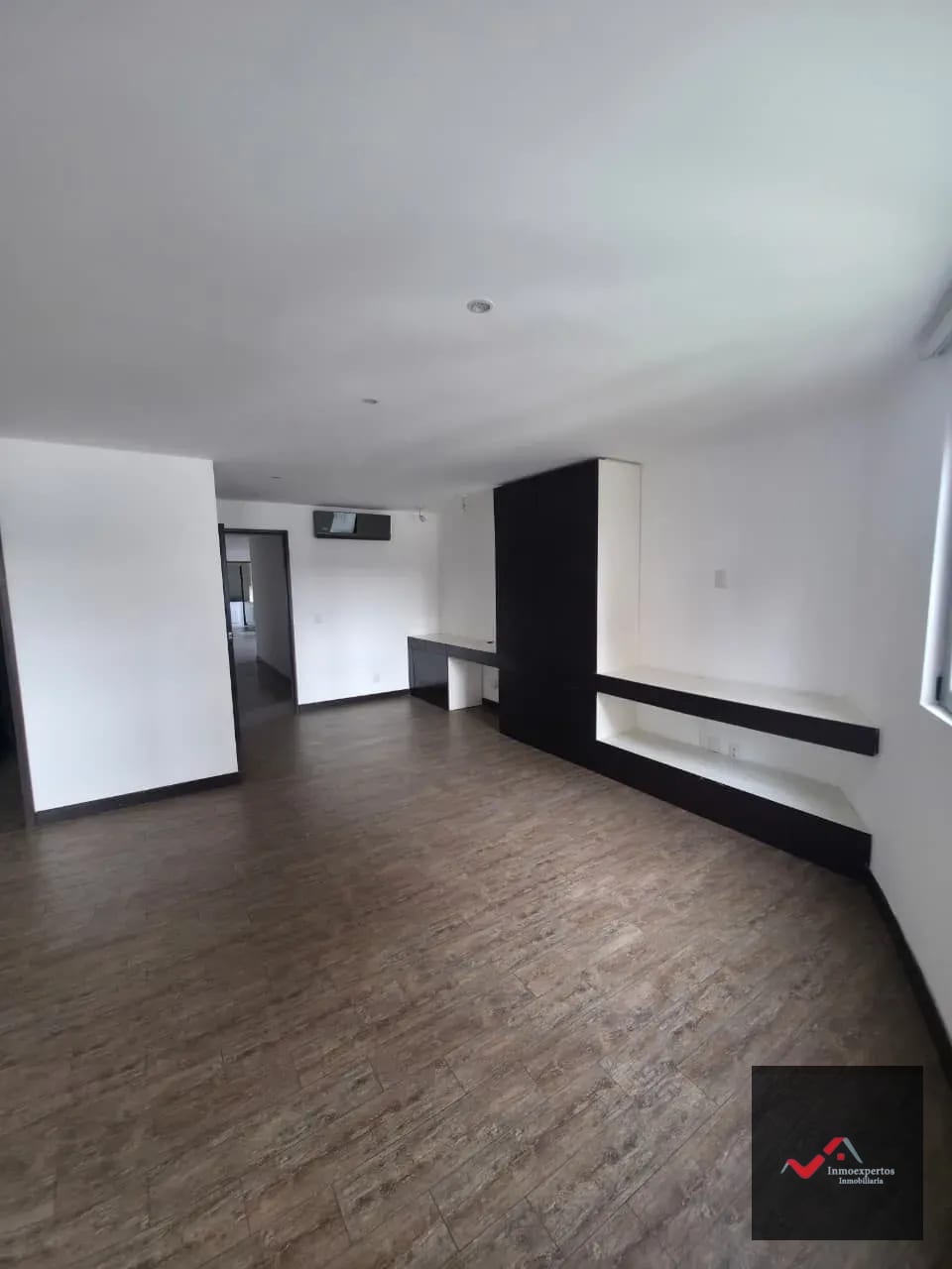 Apartamento en Renta Attica II, Zona 14 — Apartamento en Alquiler en Attica II, Zona 14, Guatemala, Ciudad — foto 4 de 11