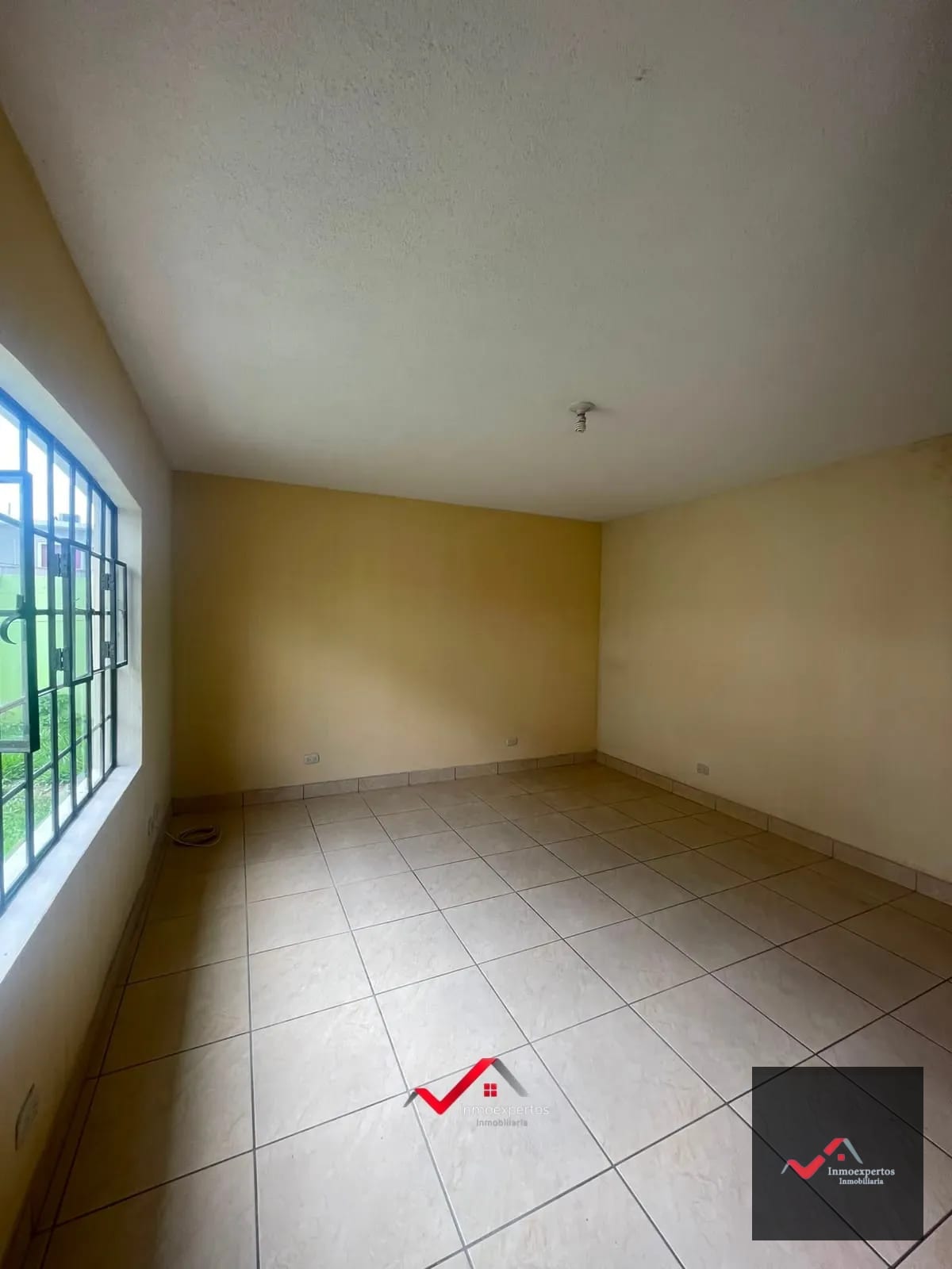 Casa en Renta | San Cristóbal, Zona 8 de Mixco | Sector B1 — Casa en Alquiler en Zona 8 Mixco, Guatemala, Ciudad — foto 13 de 17