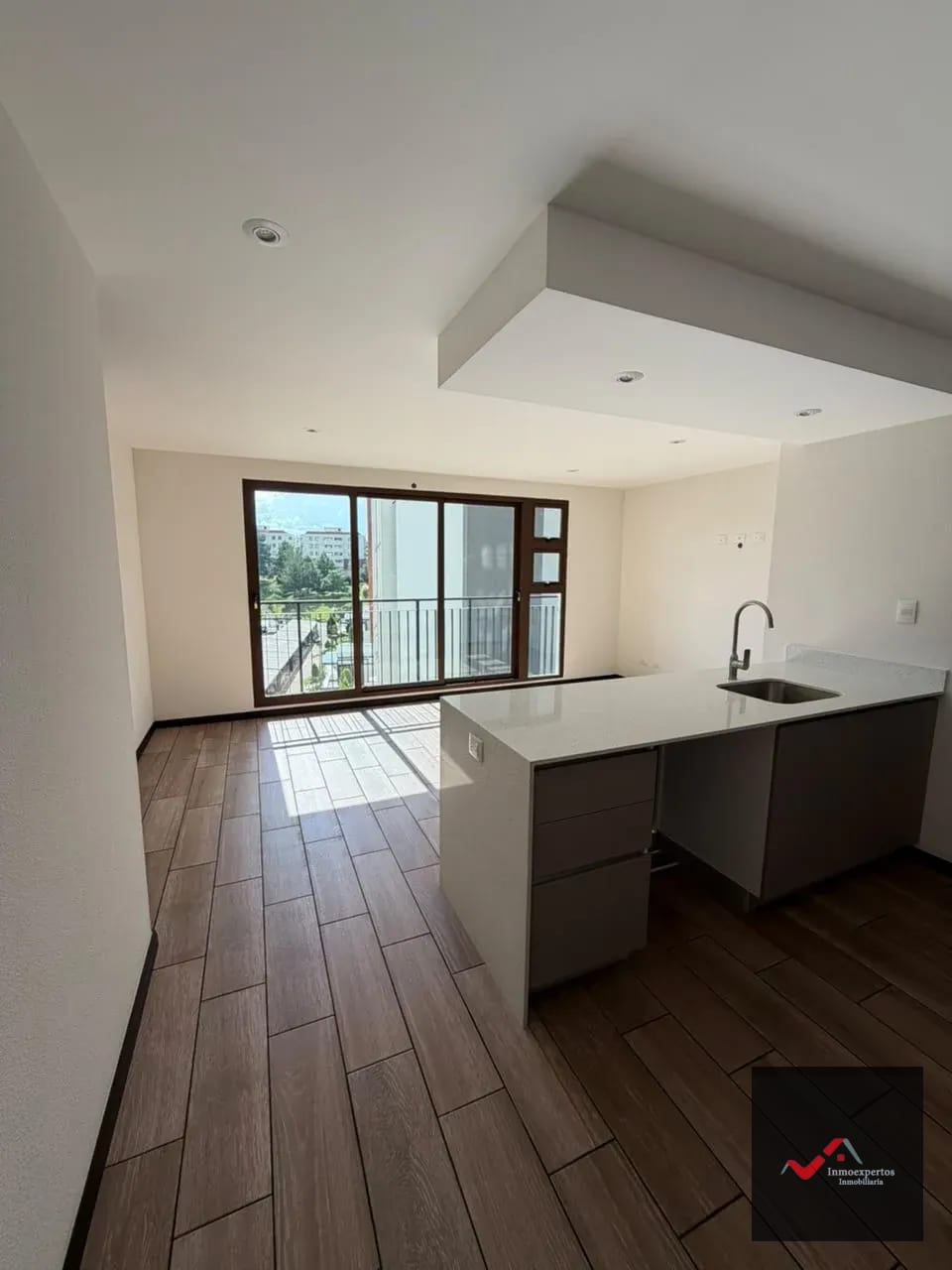 Apartamento en Renta | San Isidro 20-21, Zona 16 — Apartamento en Alquiler en Jardines de San Isidro, Zona 16, Guatemala, Ciudad — foto 4 de 9