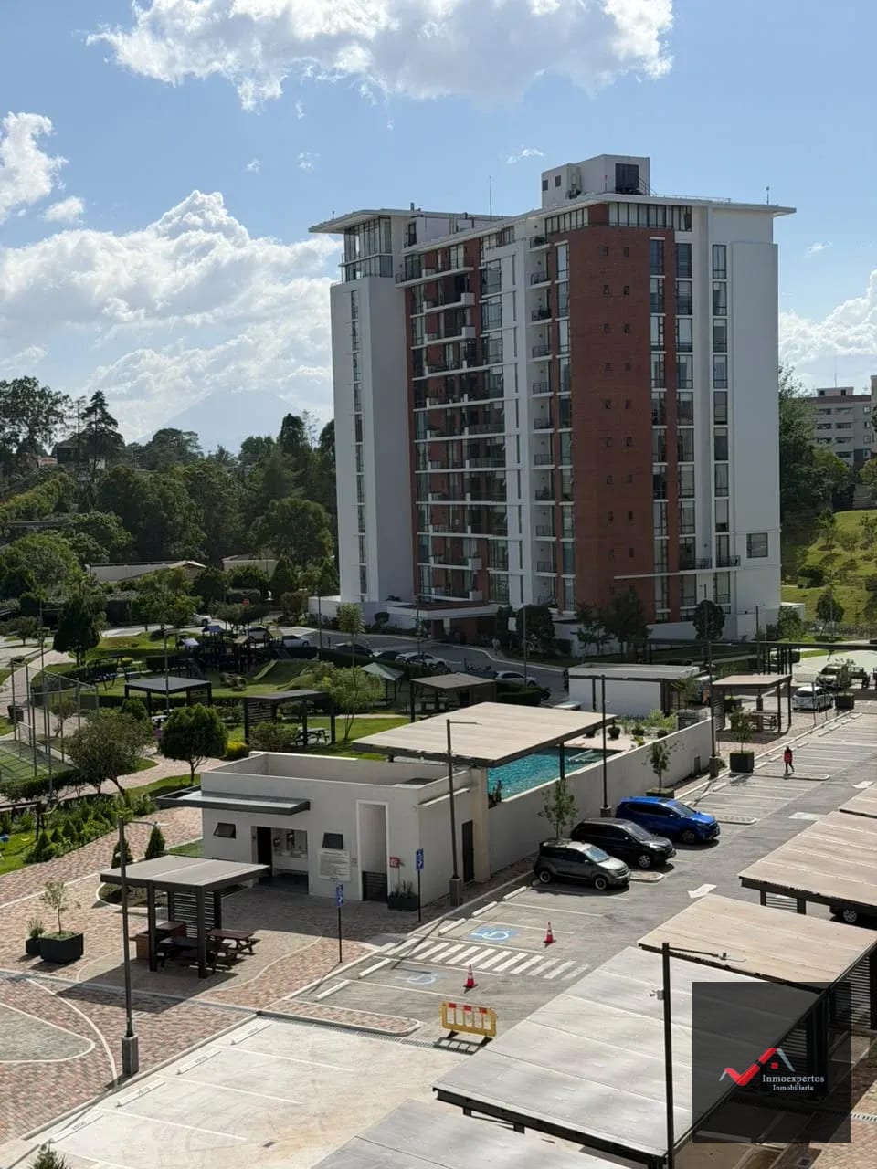 Apartamento en Renta | San Isidro 20-21, Zona 16 — Apartamento en Alquiler en Jardines de San Isidro, Zona 16, Guatemala, Ciudad — foto 2 de 9