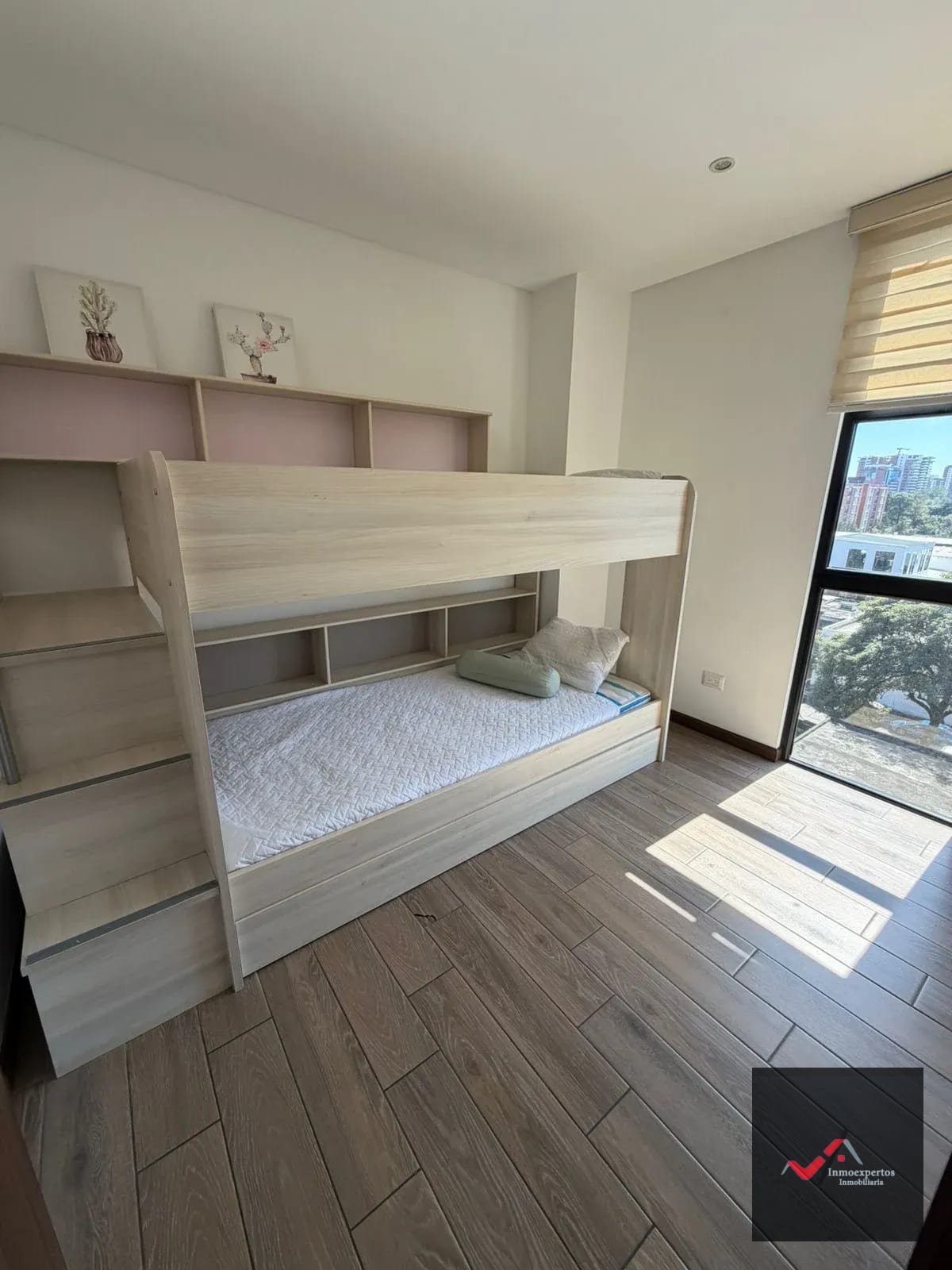 Apartamento amueblado en Renta | Edificio Inara, Zona 13 — Apartamento en Alquiler en Zona 13, Guatemala, Ciudad — foto 5 de 8