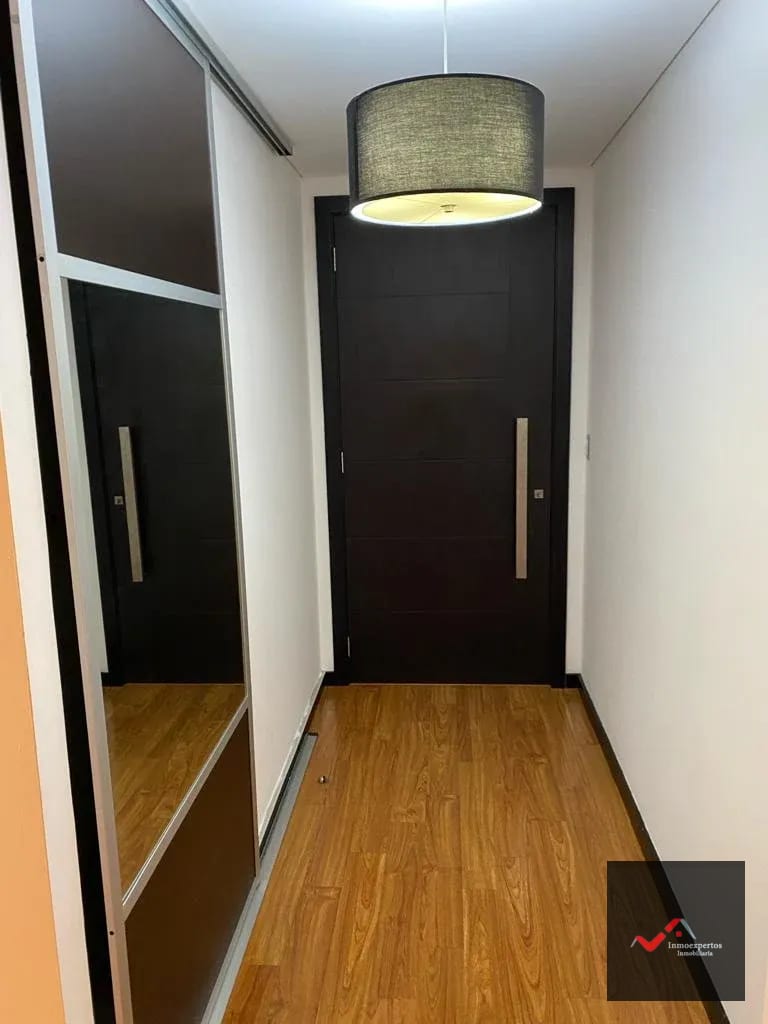 Apartamento en Renta Torre 14 Zona 14 — Apartamento en Alquiler en Zona 14, Guatemala, Ciudad — foto 4 de 13
