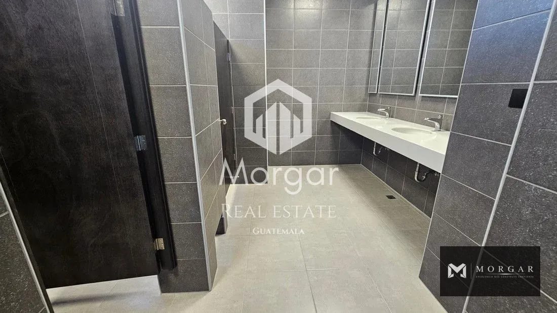 Edificio de oficinas en alquiler en Zona 10 de 7,985 Mts en $ 130,760.00 — Oficina en Alquiler en Zona 10, Guatemala, Ciudad — foto 11 de 17