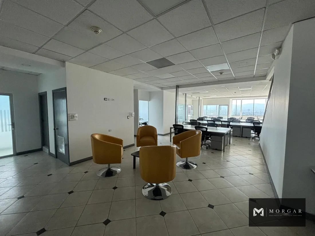 Oficina amueblada en alquiler en Zona 14 de 976.30 m² por $22,907 — Oficina en Alquiler en Zona 14, Guatemala, Ciudad — foto 2 de 10