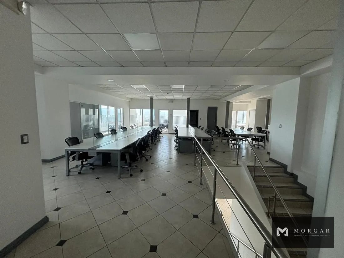 Oficina amueblada en alquiler en Zona 14 de 976.30 m² por $22,907 — Oficina en Alquiler en Zona 14, Guatemala, Ciudad — foto 5 de 10