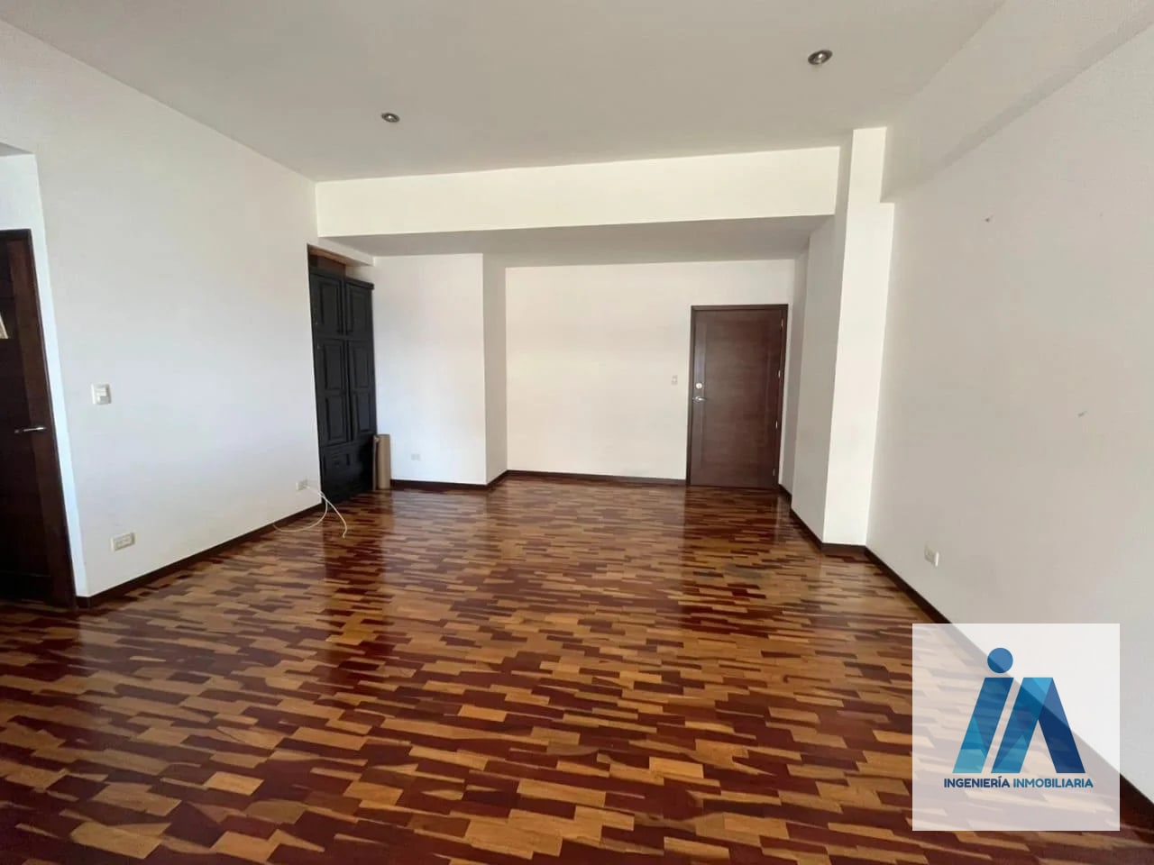 APARTAMENTO EN VENTA📍 Edificio Torre Quatro, Zona 14 - 6