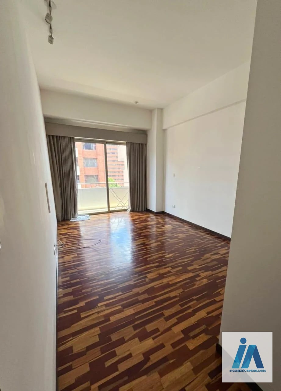 APARTAMENTO EN VENTA📍 Edificio Torre Quatro, Zona 14 - 10