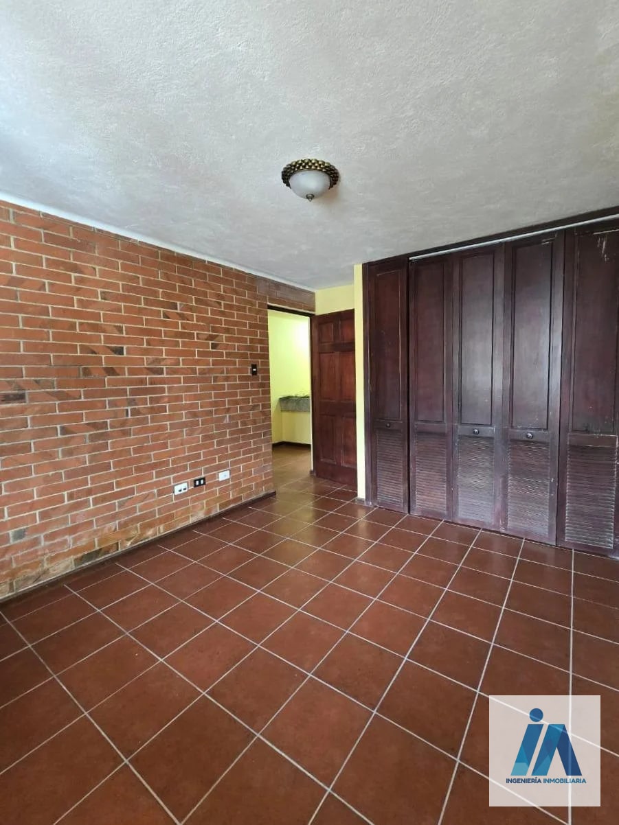 CASA EN ALQUILER📍 Villas de Doña Raquel , Km. 18.5 Carretera a El Salvador - 10