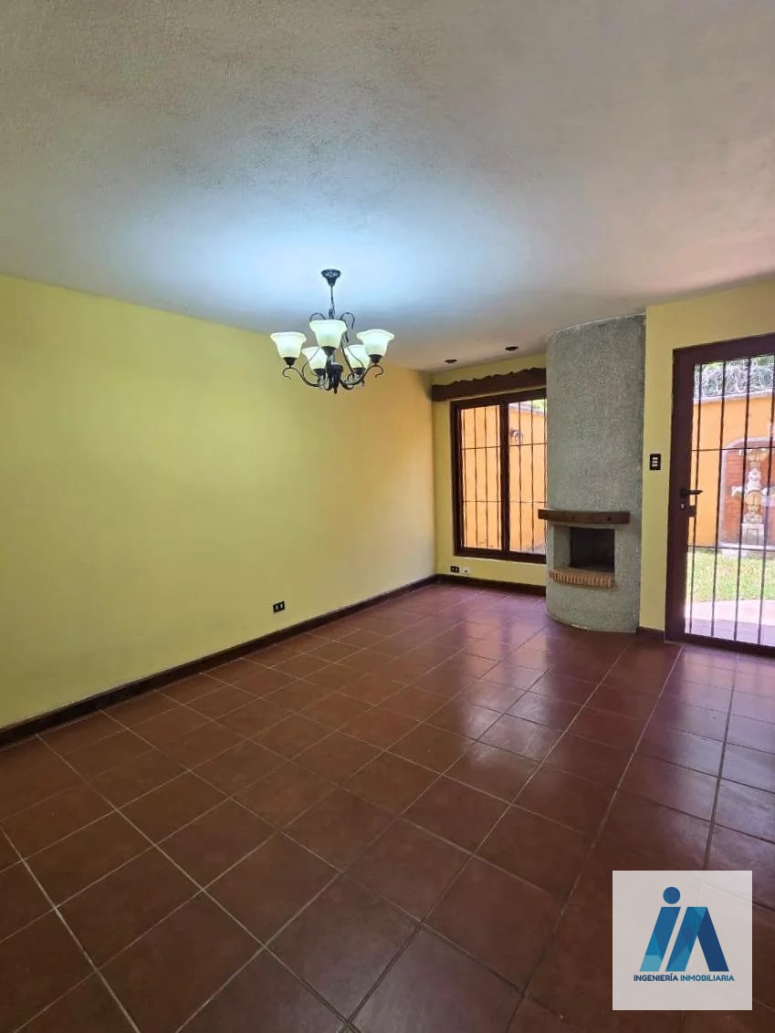 CASA EN ALQUILER📍 Villas de Doña Raquel , Km. 18.5 Carretera a El Salvador - 3