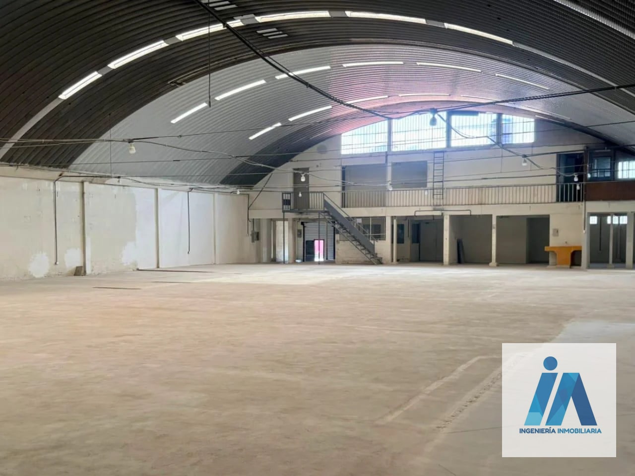 ⭕ BAJA DE PRECIO BODEGA EN ALQUILER – Colonia La Escuadrilla, Zona 2 de Mixco 📍Calzada Roosevelt - 1