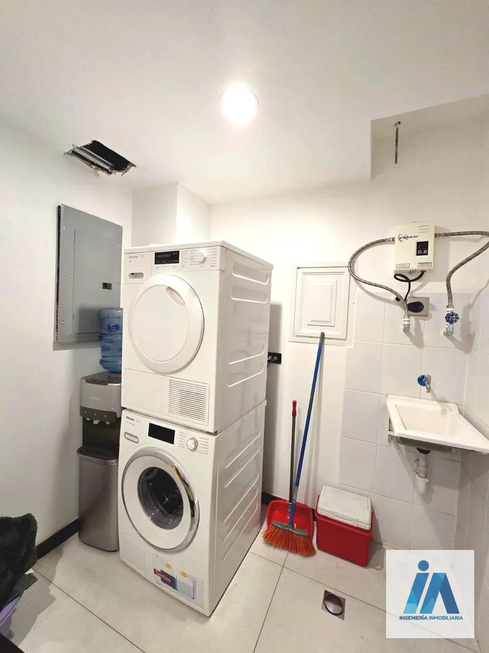 NUEVO PRECIO❗️ APARTAMENTO EN ALQUILER📍 Reserva 5ta Avenida, Zona 14 - 12