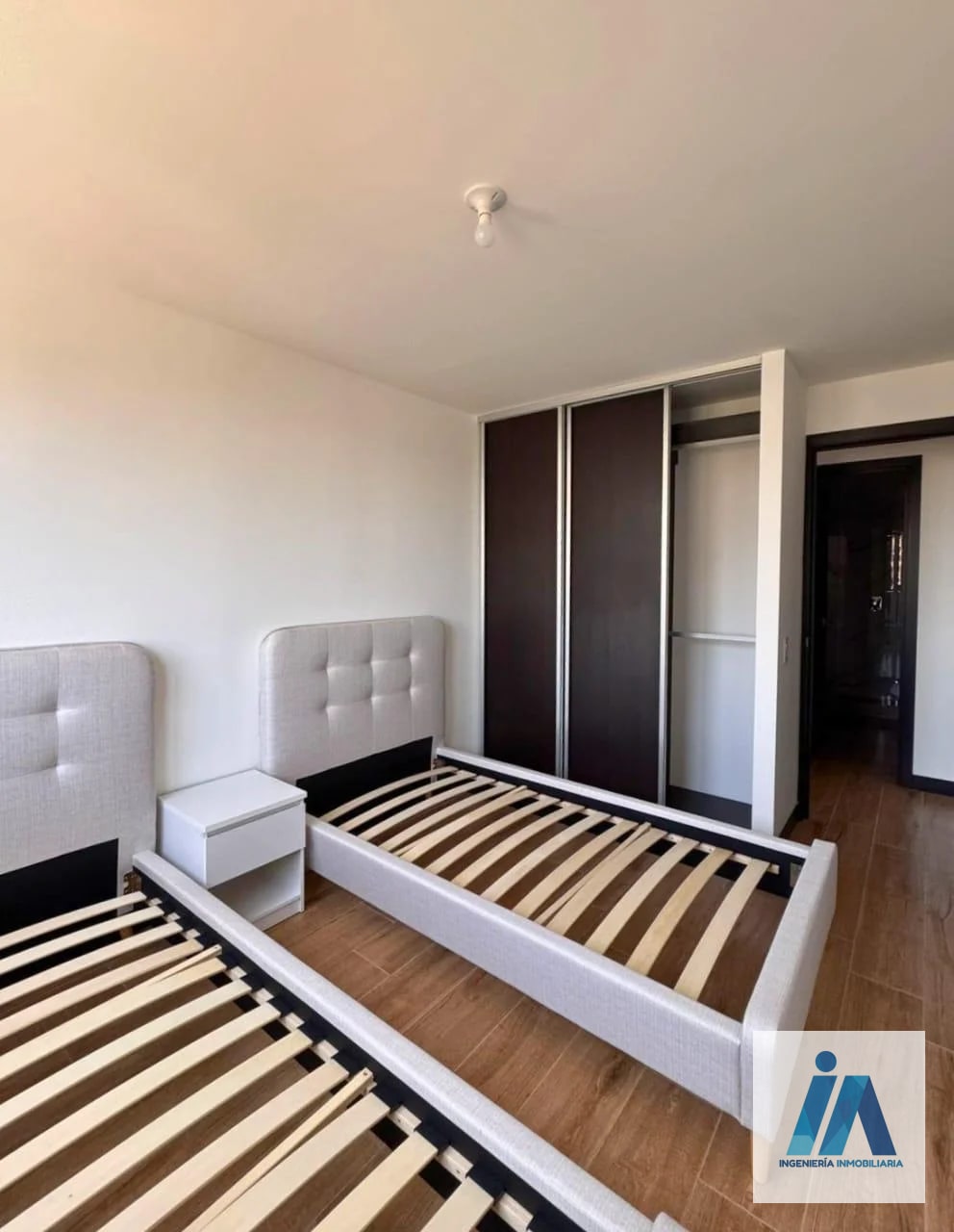 APARTAMENTO AMUEBLADO EN VENTA/ ALQUILER📍 Edificio Alena, Zona 15 VH2 - 4
