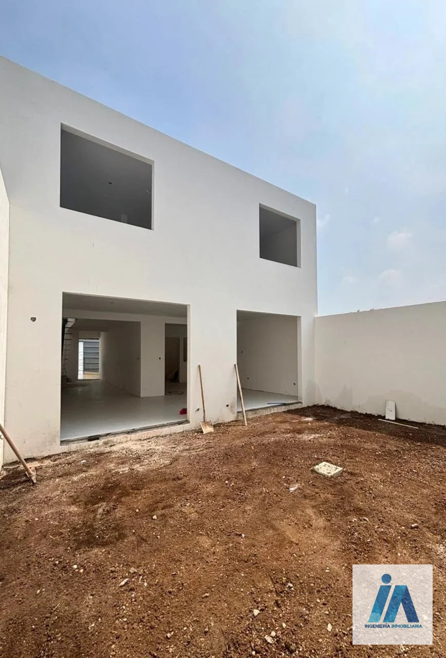 CASA NUEVA EN VENTA📍Residenciales La Isla, San Cristóbal Zona 8 de Mixco - 8