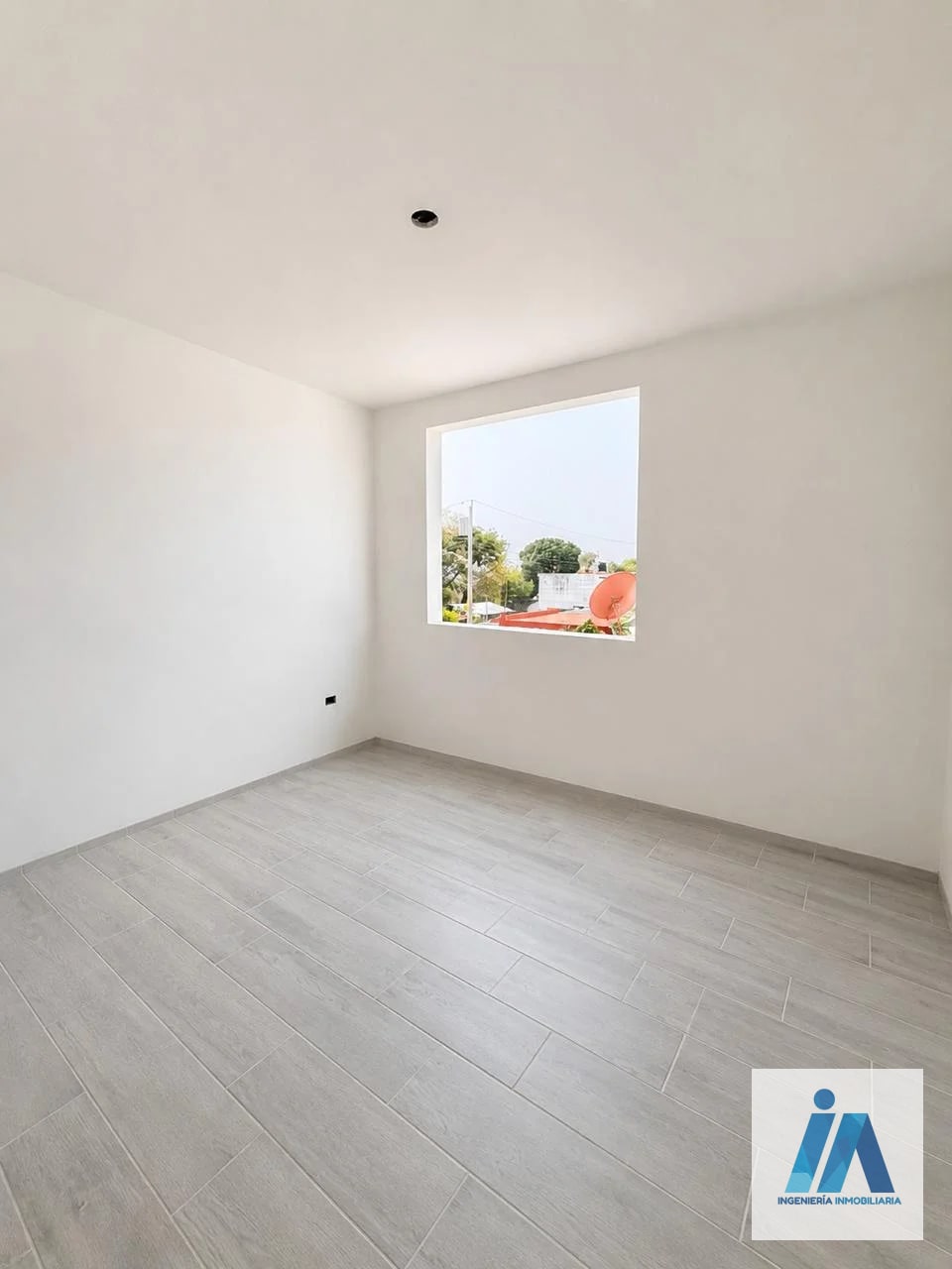 CASA NUEVA EN VENTA📍Residenciales La Isla, San Cristóbal Zona 8 de Mixco - 4
