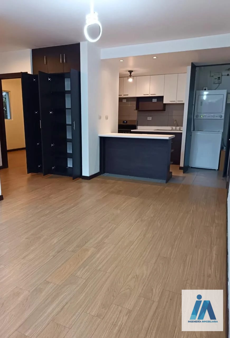 APARTAMENTO EN ALQUILER 📍Edificio Villas Almoreto, Km 14.1 Carretera al Salvador — Apartamento en Alquiler en Carretera a El Salvador, Guatemala, Ciudad — foto 2 de 8