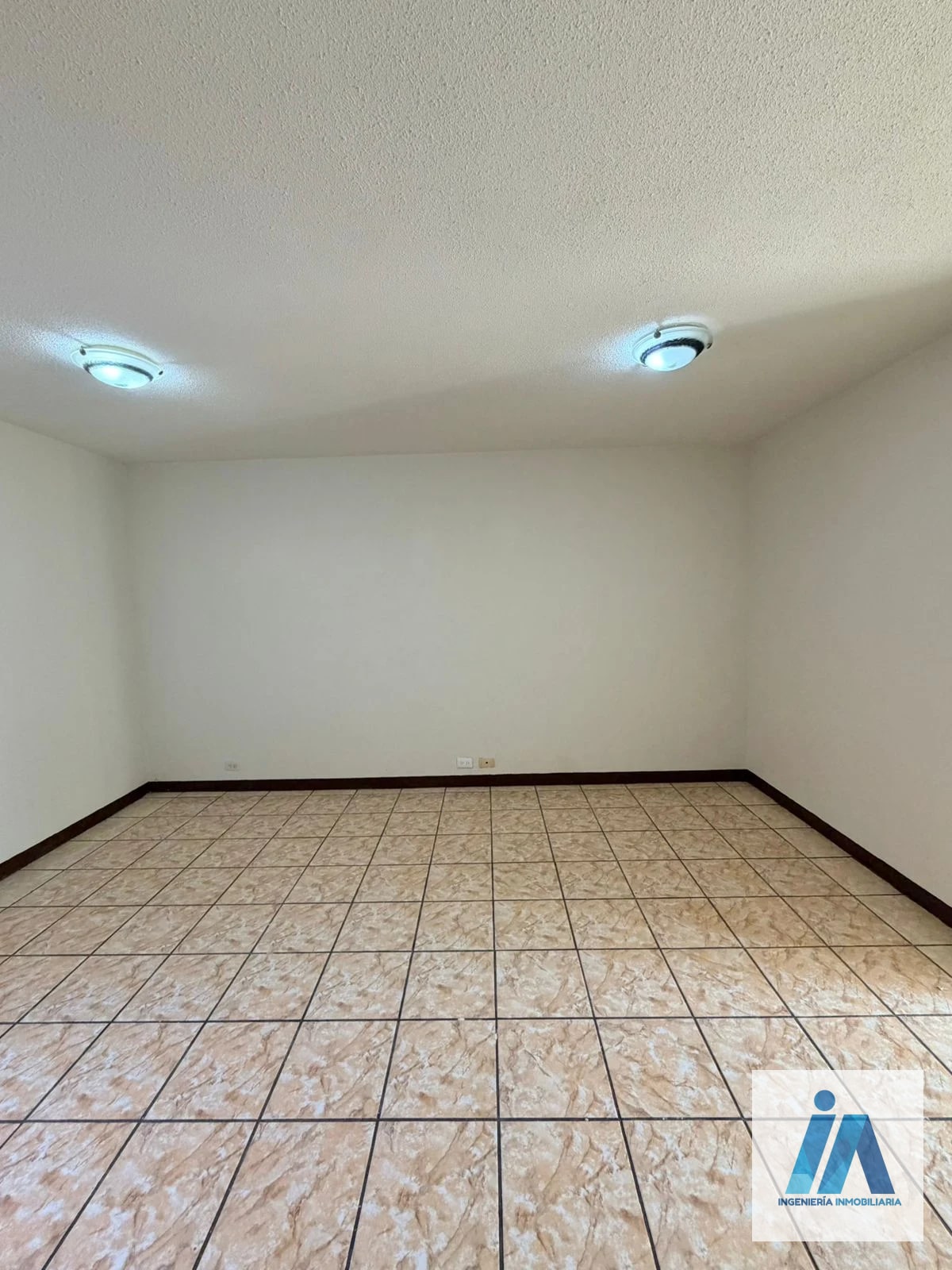 OPORTUNIDAD ÚNICA❗️ CASA EN VENTA 📍 Colinas de Monte María Sur, Zona 7 Villa Nueva — Casa en Venta en Villa Nueva, Guatemala, Ciudad — foto 6 de 12