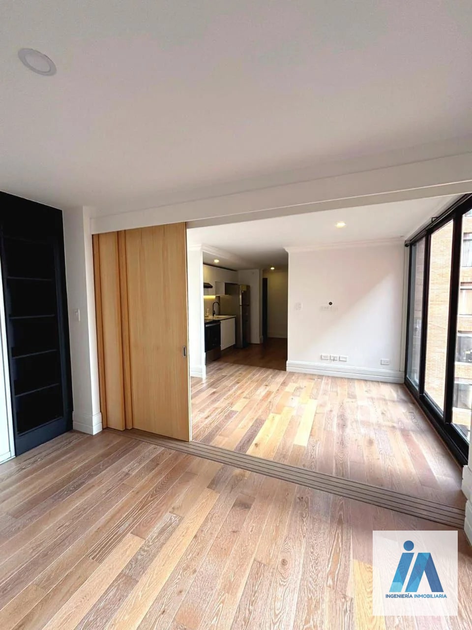 ⭕️ NUEVO PRECIO APARTAMENTO EN ALQUILER O VENTA📍 Edificio Céntrico, Zona 5 — Apartamento en Alquiler en Zona 5, Guatemala, Ciudad — foto 3 de 11