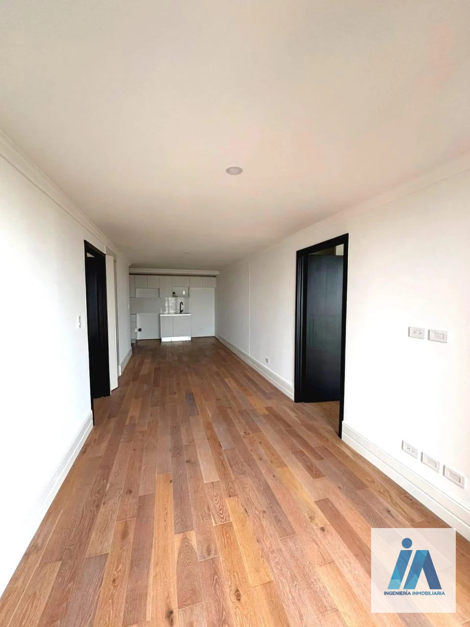 ⭕️ NUEVO PRECIO APARTAMENTO EN ALQUILER o VENTA📍 Edificio Céntrico, Zona 5 — Apartamento en Alquiler en Zona 5, Guatemala, Ciudad — foto 3 de 12