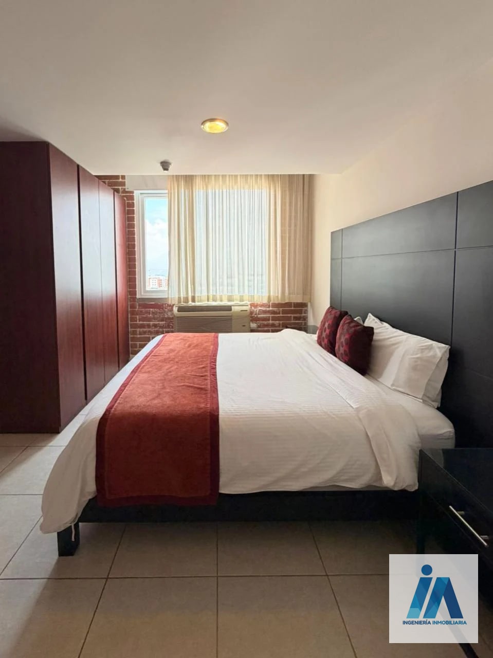 APARTAMENTO AMUEBLADO EN ALQUILER 📍Edificio Adriatika, Zona 14 — Apartamento en Alquiler en Zona 14, Guatemala, Ciudad — foto 7 de 13