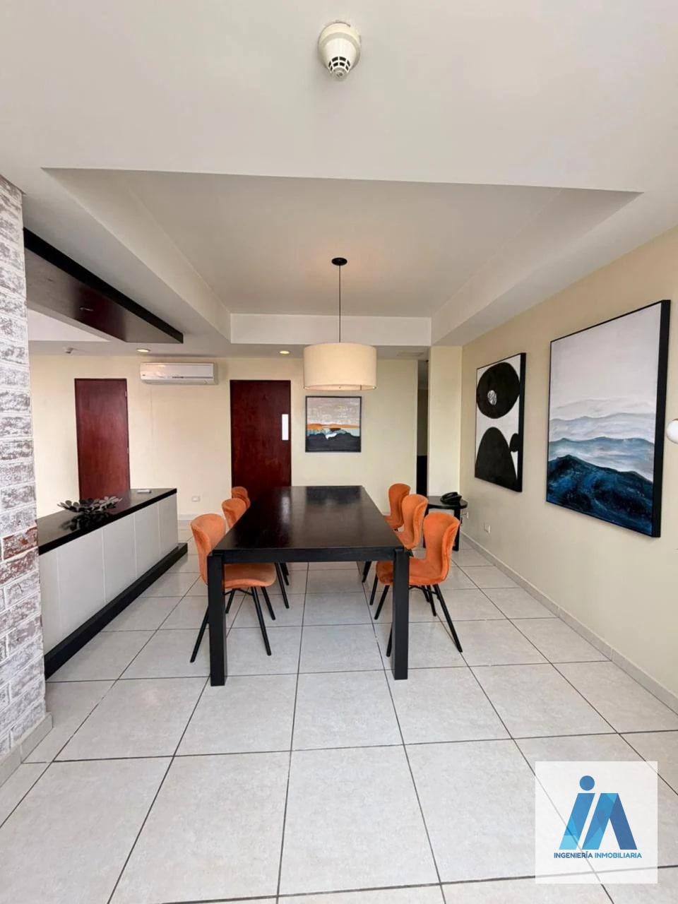 APARTAMENTO AMUEBLADO EN ALQUILER 📍Edificio Adriatika, Zona 14 — Apartamento en Alquiler en Zona 14, Guatemala, Ciudad — foto 4 de 14