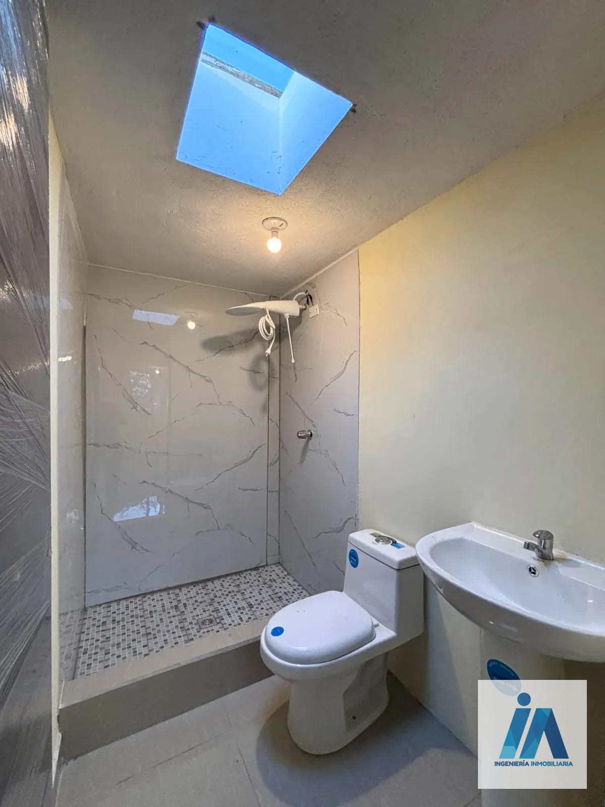 CASA EN VENTA📍Colonia Panorama, Ciudad San Cristóbal — Casa en Venta en Zona 4 Mixco, Guatemala, Ciudad — foto 9 de 10
