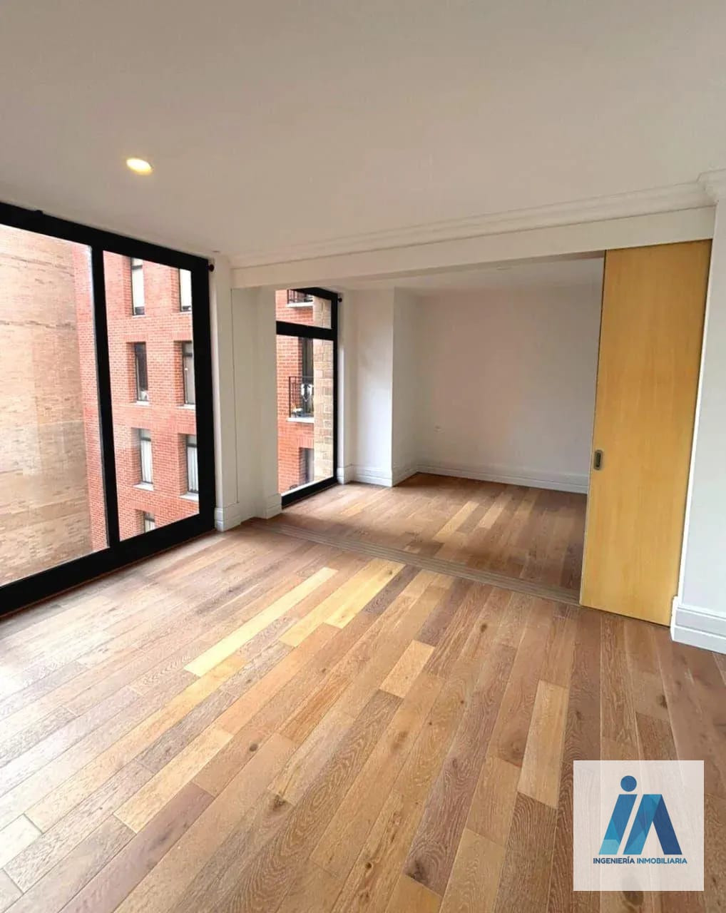 ⭕️ NUEVO PRECIO APARTAMENTO EN ALQUILER O VENTA📍Edificio Céntrico, Zona 5 — Apartamento en Alquiler en Zona 5, Guatemala, Ciudad — foto 2 de 12