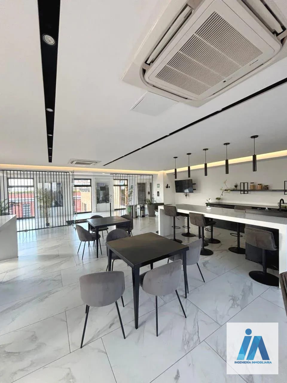 ⭕️ NUEVO PRECIO APARTAMENTO EN ALQUILER O VENTA📍Edificio Céntrico, Zona 5 — Apartamento en Alquiler en Zona 5, Guatemala, Ciudad — foto 9 de 12