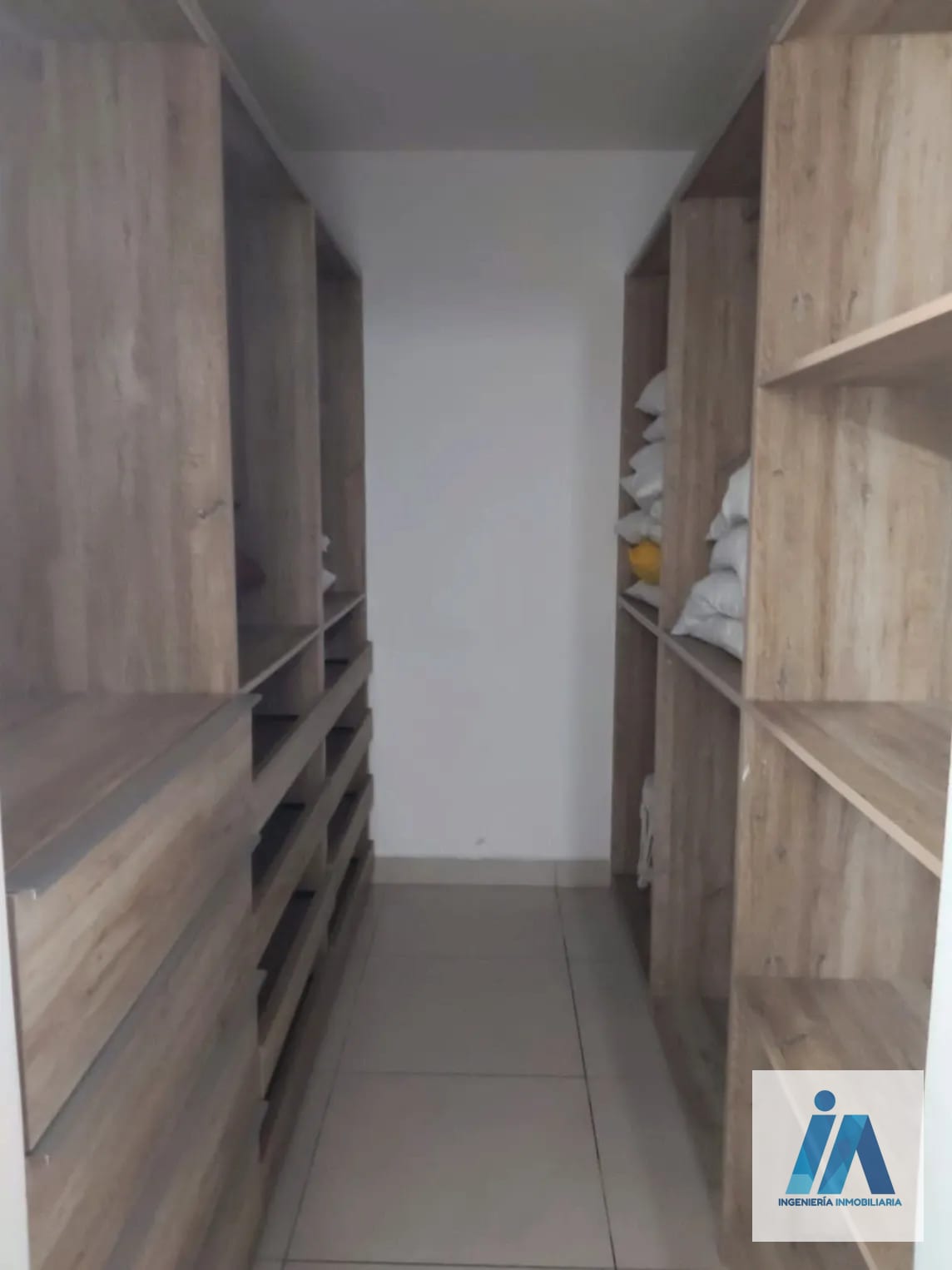 APARTAMENTO AMUEBLADO EN ALQUILER📍Edificio Be14 / La Villa, Zona 14 — Apartamento en Alquiler en Zona 14, Guatemala, Ciudad — foto 9 de 14