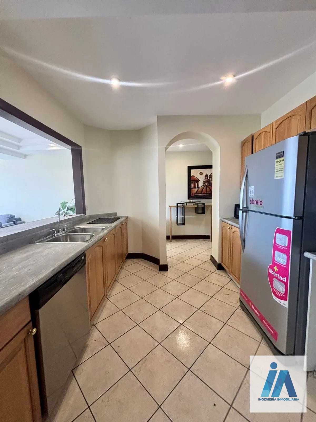 APARTAMENTO AMUEBLADO EN ALQUILER O VENTA📍 Edificio Milenia, zona 10 — Apartamento en Alquiler en Zona 10, Guatemala, Ciudad — foto 4 de 9