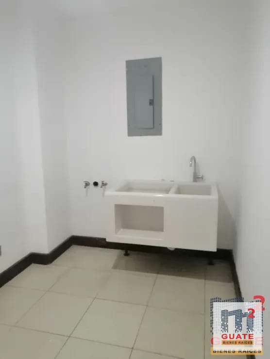 Apartamento en Renta, Zona 10 — Apartamento en Alquiler en Zona 10, Guatemala, Ciudad — foto 12 de 17