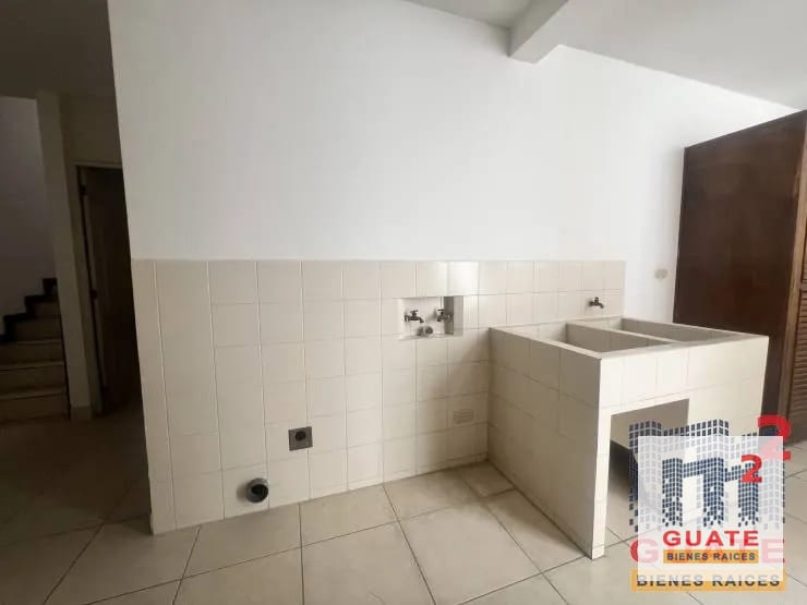 Casa tipo Townhouse en Renta, Zona 14 — Casa en Alquiler en Zona 14, Guatemala, Ciudad — foto 4 de 17