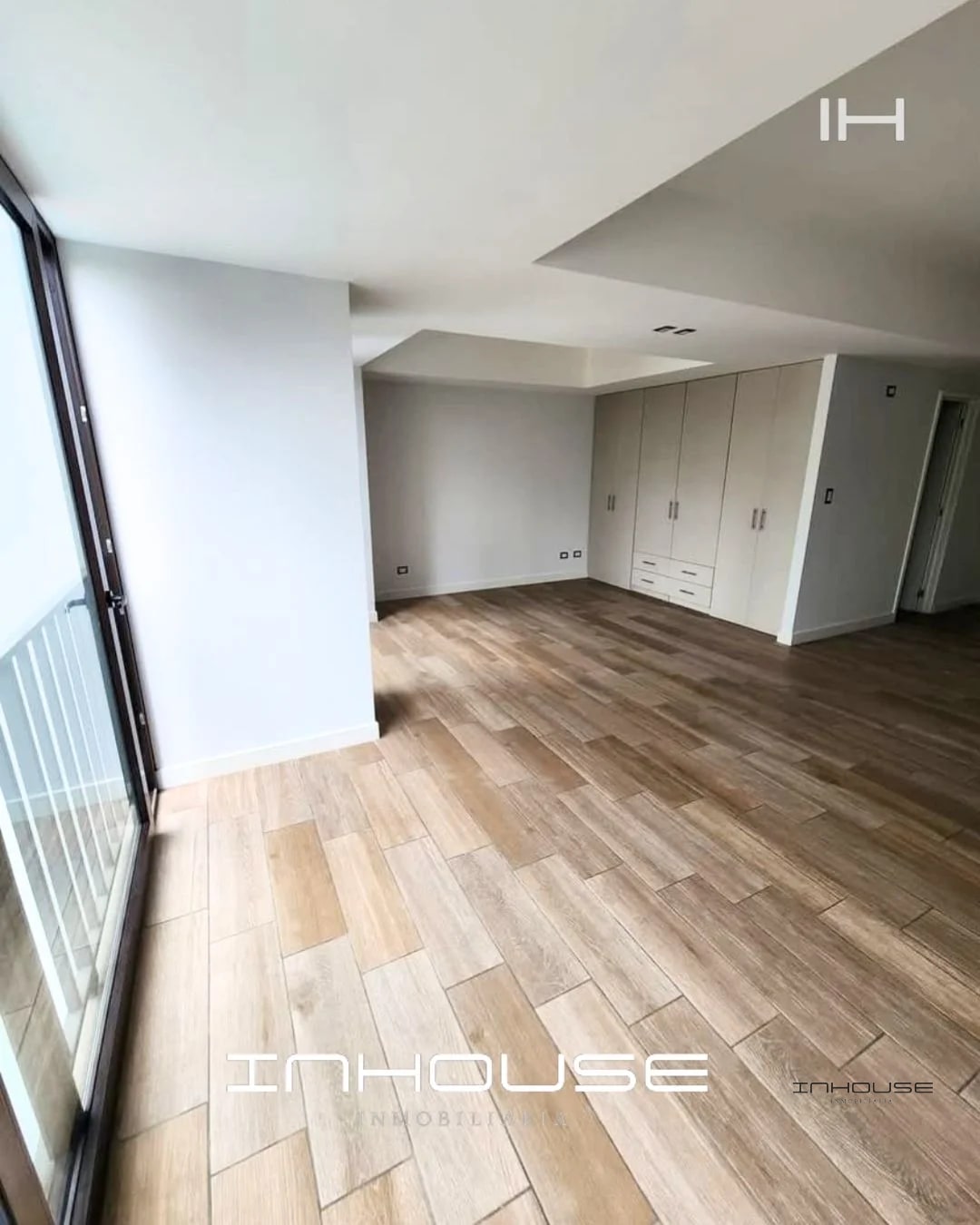 APARTAMENTO EN VENTA TRIBECCA ZONA 11 - 11