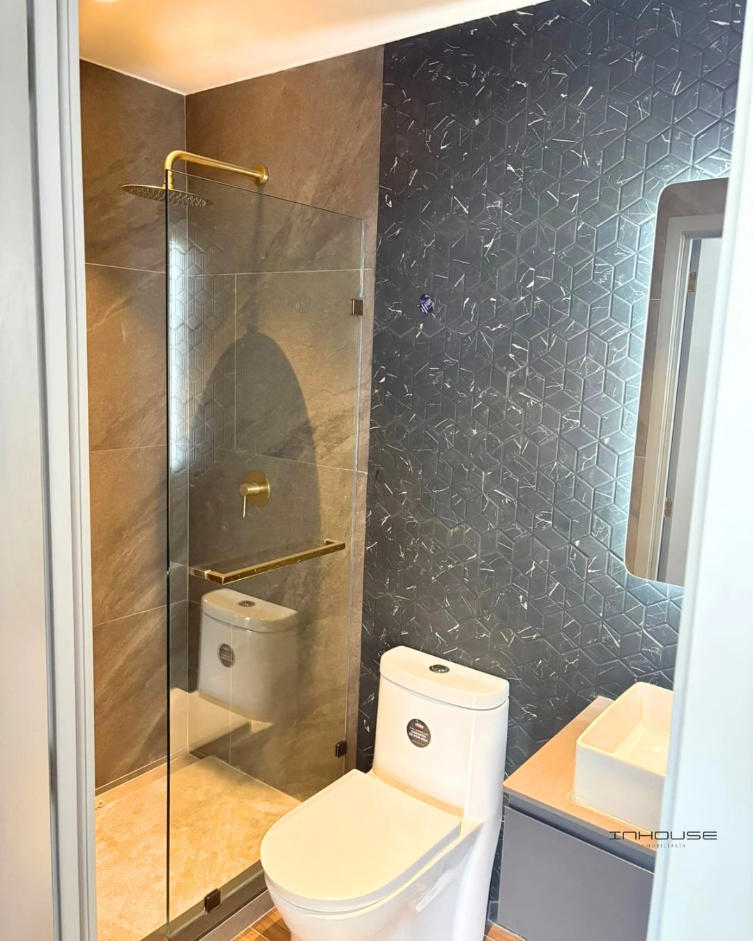 Apartamento en renta ZONA 10 ATARAH — Apartamento en Alquiler en Atarah, Zona 10, Guatemala, Ciudad — foto 4 de 10