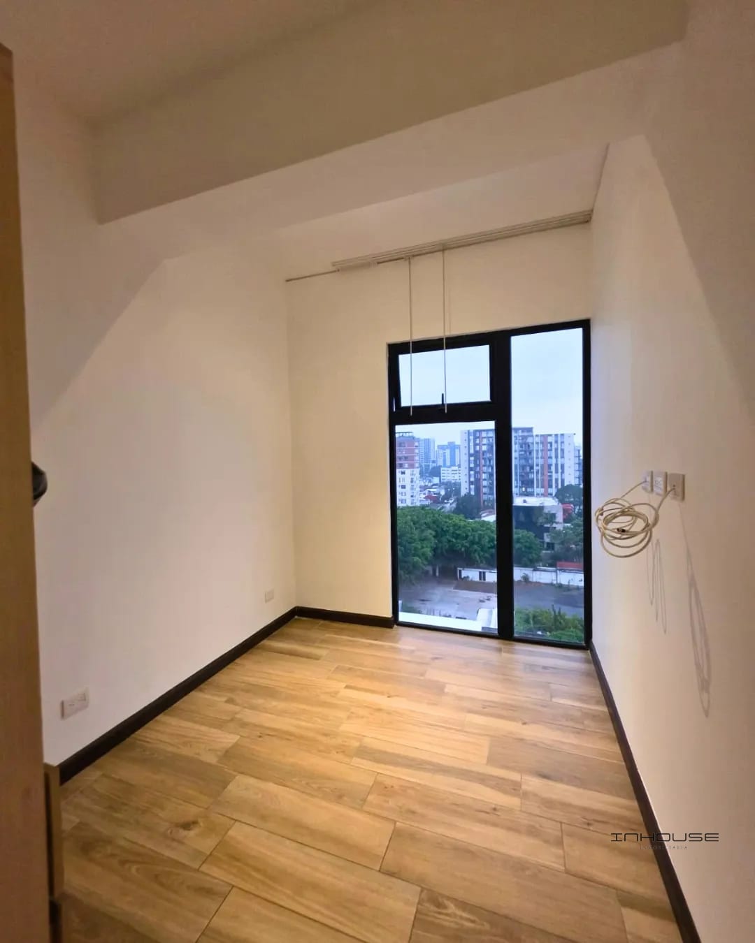 APARTAMENTO EN RENTA ZONA 13 AMERICAS — Apartamento en Alquiler en Viaggio, Muxbal, Guatemala, Ciudad — foto 2 de 10