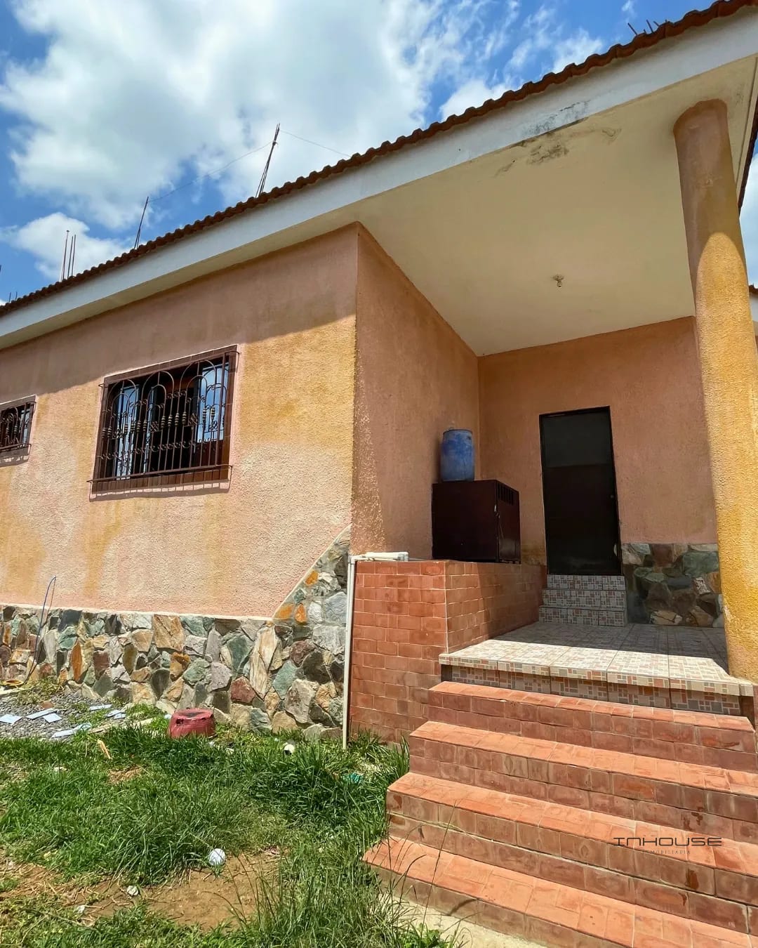 CASA DE UN NIVEL EN VENTA, ZONA 8 DE MIXCO, VALLES DE SAN CRISTÓBAL — Casa en Venta en Zona 8 Mixco, Guatemala, Ciudad — foto 9 de 10