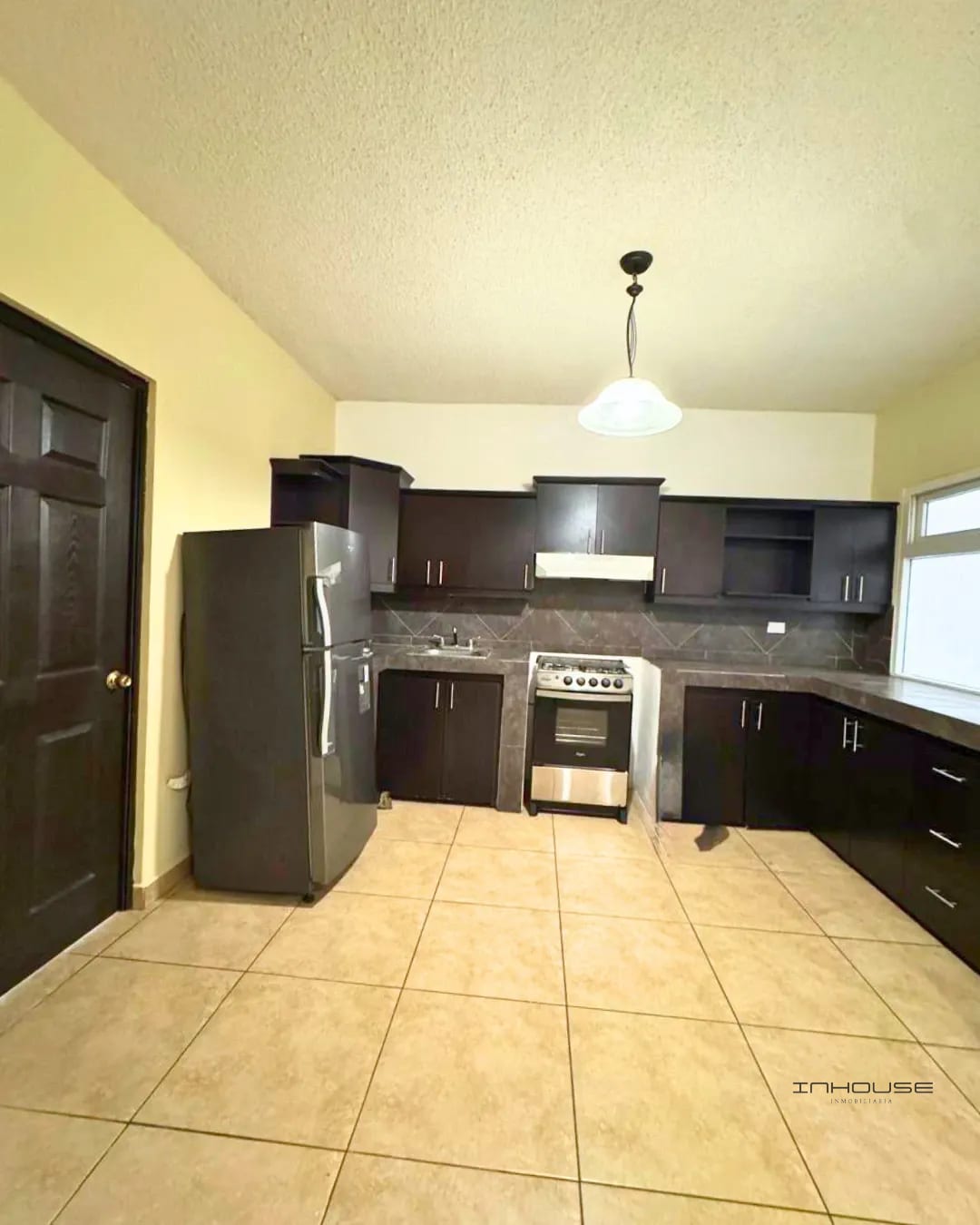 APARTAMENTO EN RENTA ZONA 16, HACIENDA REAL — Apartamento en Alquiler en Zona 16, Guatemala, Ciudad — foto 2 de 11
