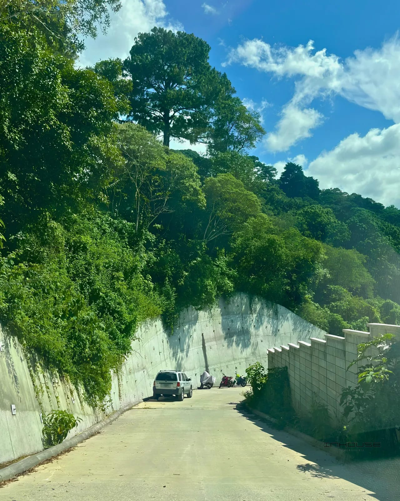 TERRENO EN VENTA EN CARRETERA -DOBLE ACCESO EN SANTA ROSALIA - — Terreno en Venta en Santa Rosalia La Laguna, Carretera a El Salvador, Guatemala, Ciudad — foto 8 de 10