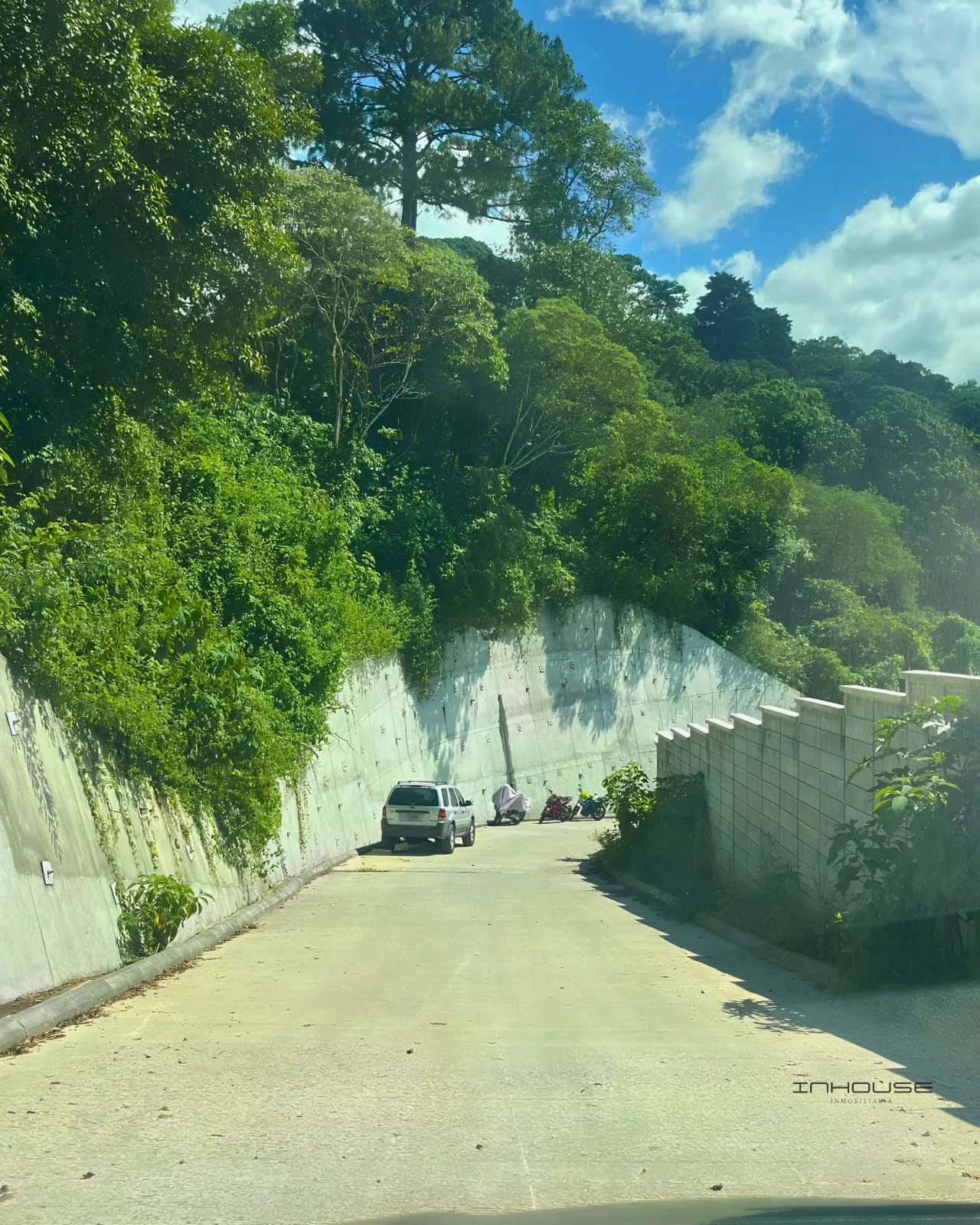 TERRENO EN VENTA EN CARRETERA -DOBLE ACCESO EN SANTA ROSALIA - — Terreno en Venta en Santa Rosalia La Laguna, Carretera a El Salvador, Guatemala, Ciudad — foto 10 de 10