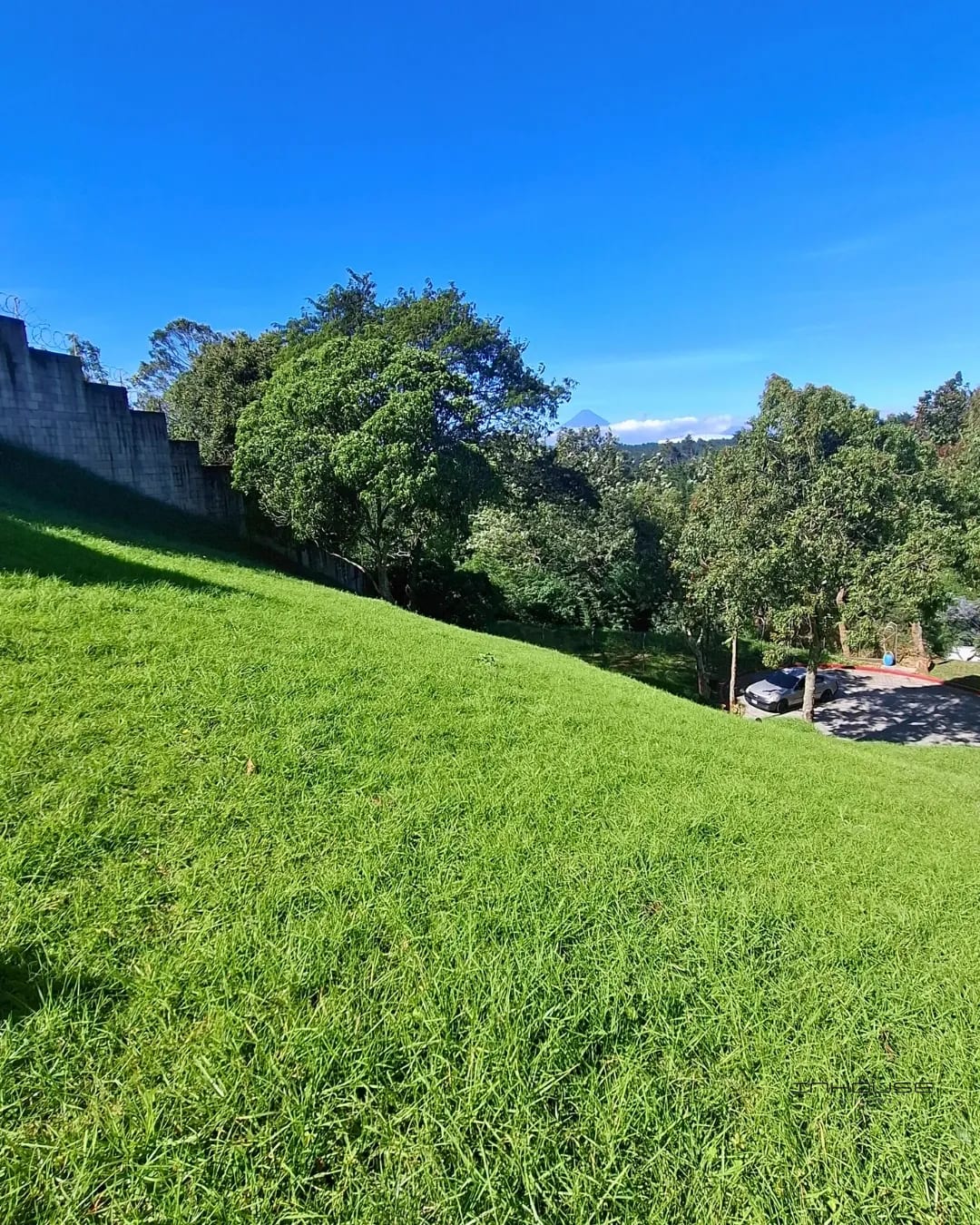 TERRENO DE ESQUINA EN VENTA, CARRETERA A EL SALVADOR, LA FLORESTA — Terreno en Venta en Carretera a El Salvador, Guatemala, Ciudad — foto 1 de 6