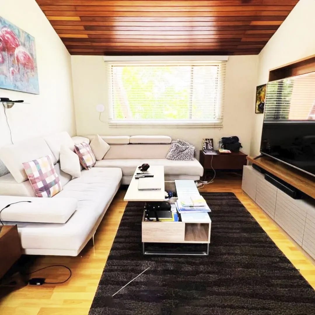 CASA EN VENTA CARRETERA A EL SALVADOR KM 15.8 REMODELADA — Casa en Venta en Carretera a El Salvador, Guatemala, Ciudad — foto 3 de 11