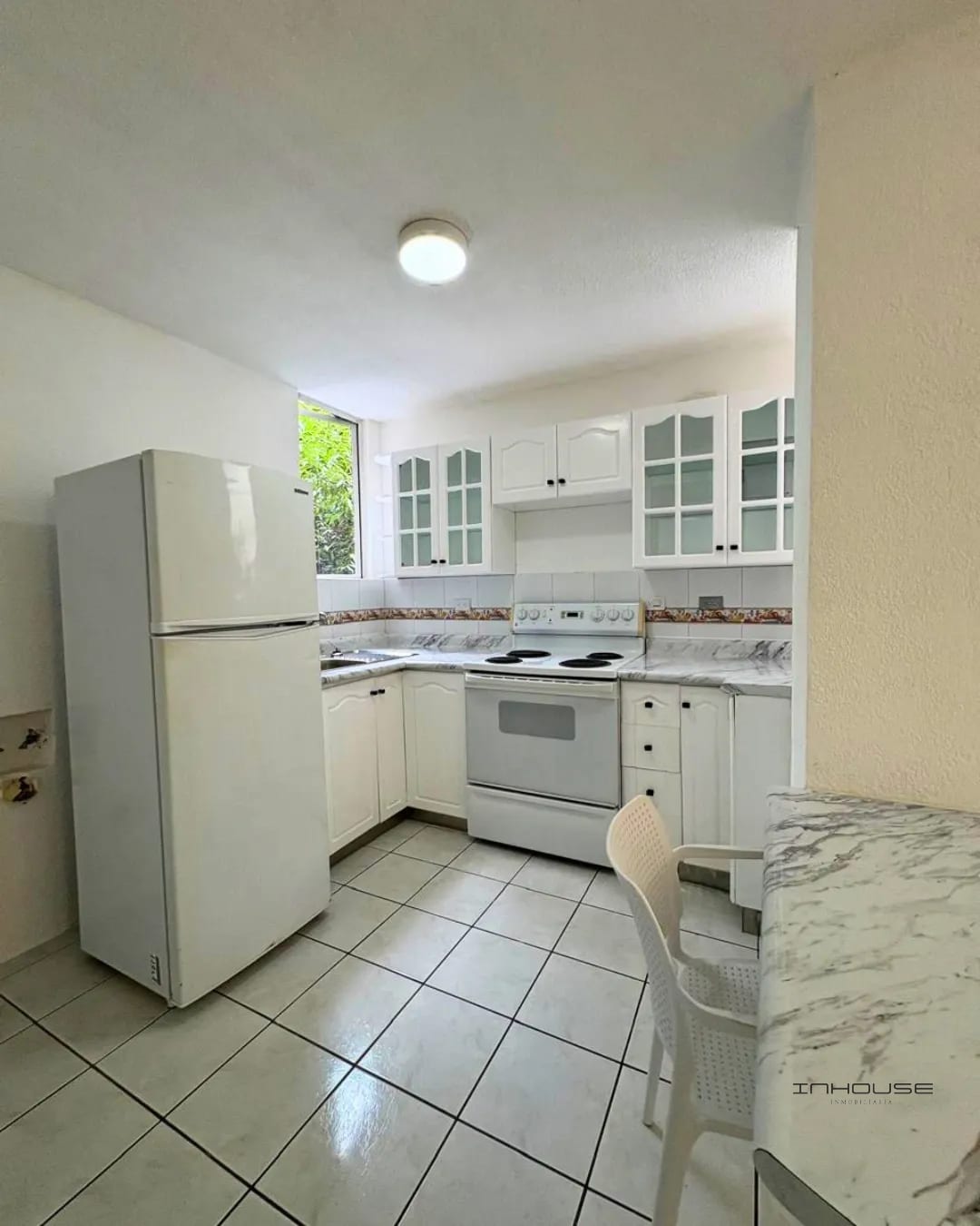 APARTAMENTO EN VENTA ZONA 16 LA MONTAÑA — Apartamento en Venta en Zona 16, Guatemala, Ciudad — foto 2 de 9