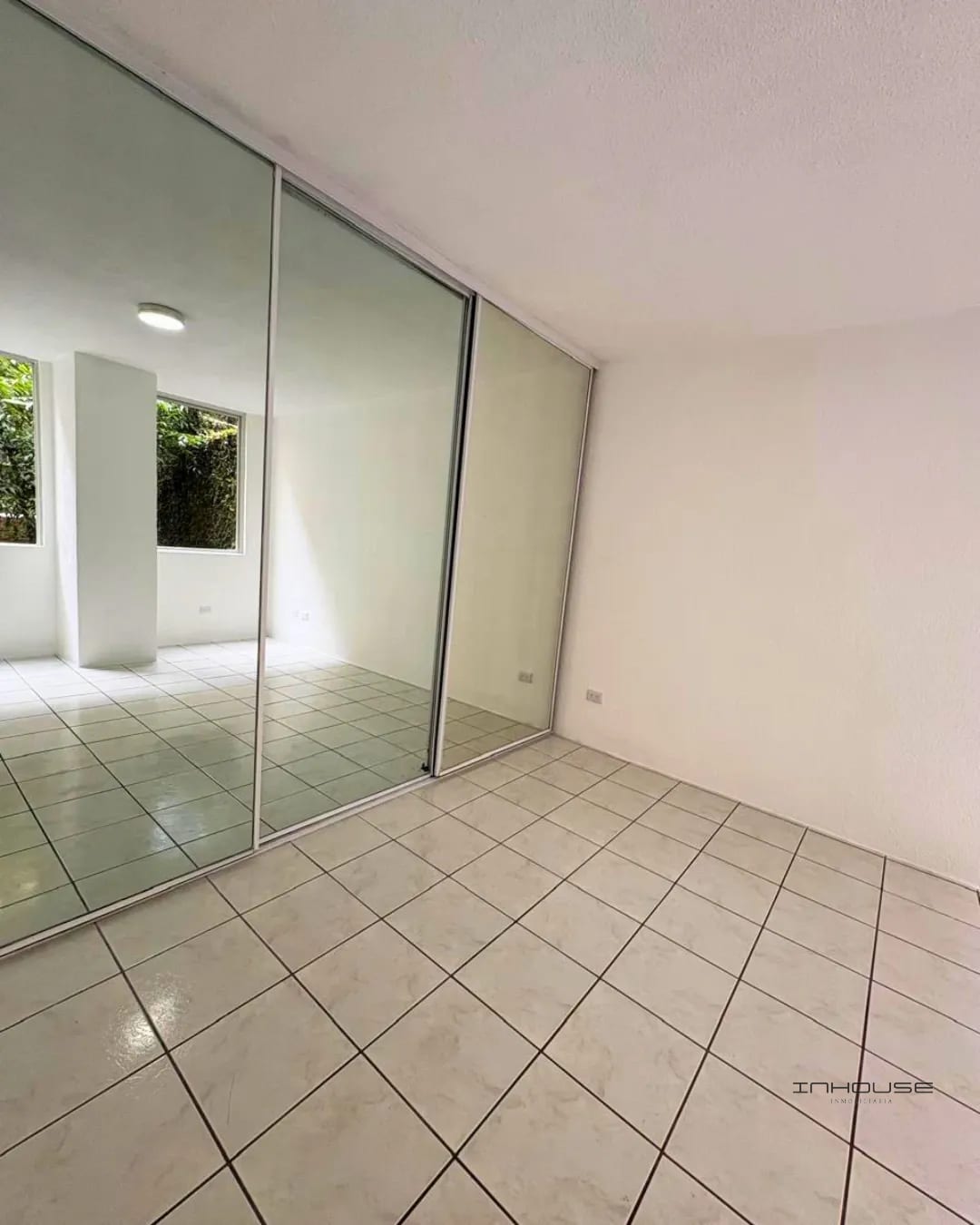 APARTAMENTO EN VENTA ZONA 16 LA MONTAÑA — Apartamento en Venta en Zona 16, Guatemala, Ciudad — foto 6 de 9