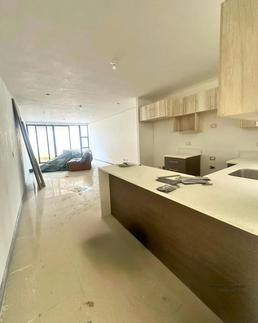 CASA EN VENTA EN ZONA 16 PARA ESTRENAR — Casa en Venta en Hacienda Real, Zona 16, Guatemala, Ciudad — foto 10 de 11