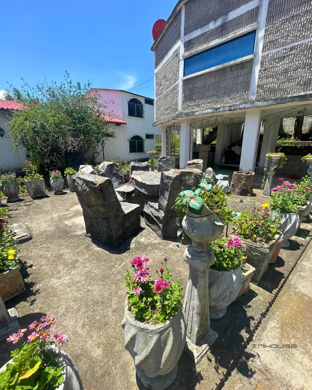 PROPIEDAD EN VENTA EN ZONA 6 DE MIXCO –YUMAR- — Casa en Venta en Zona 6 Mixco, Guatemala, Ciudad — foto 2 de 8