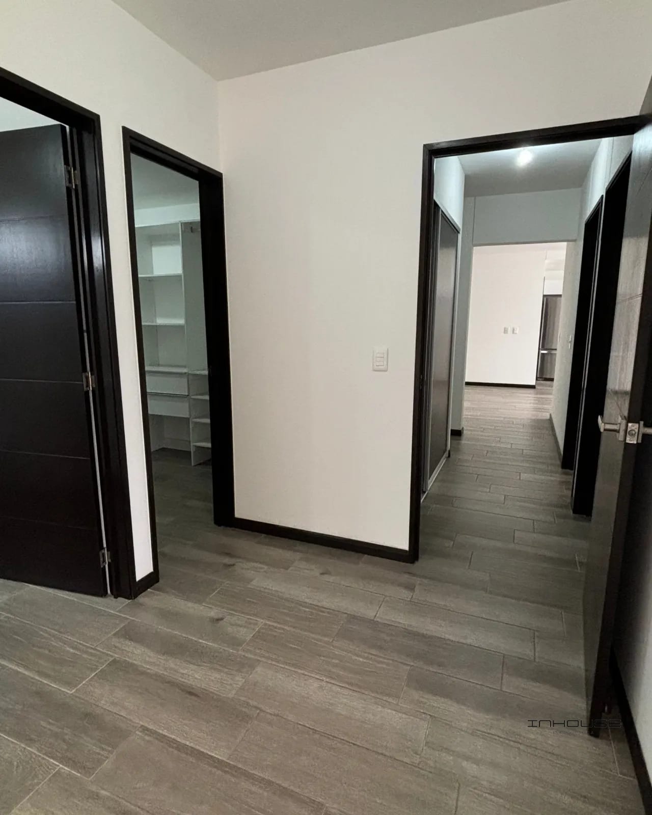 APARTAMENTO EN RENTA EN ZONA 14, SEGHERIA — Apartamento en Alquiler en Zona 13, Guatemala, Ciudad — foto 2 de 9