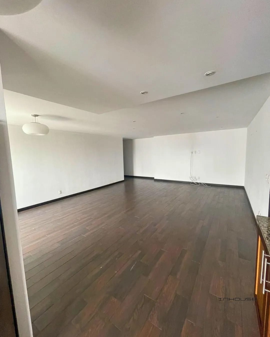 APARTAMENTO EN RENTA ZONA 14 — Apartamento en Alquiler en Zona 14, Guatemala, Ciudad — foto 2 de 10