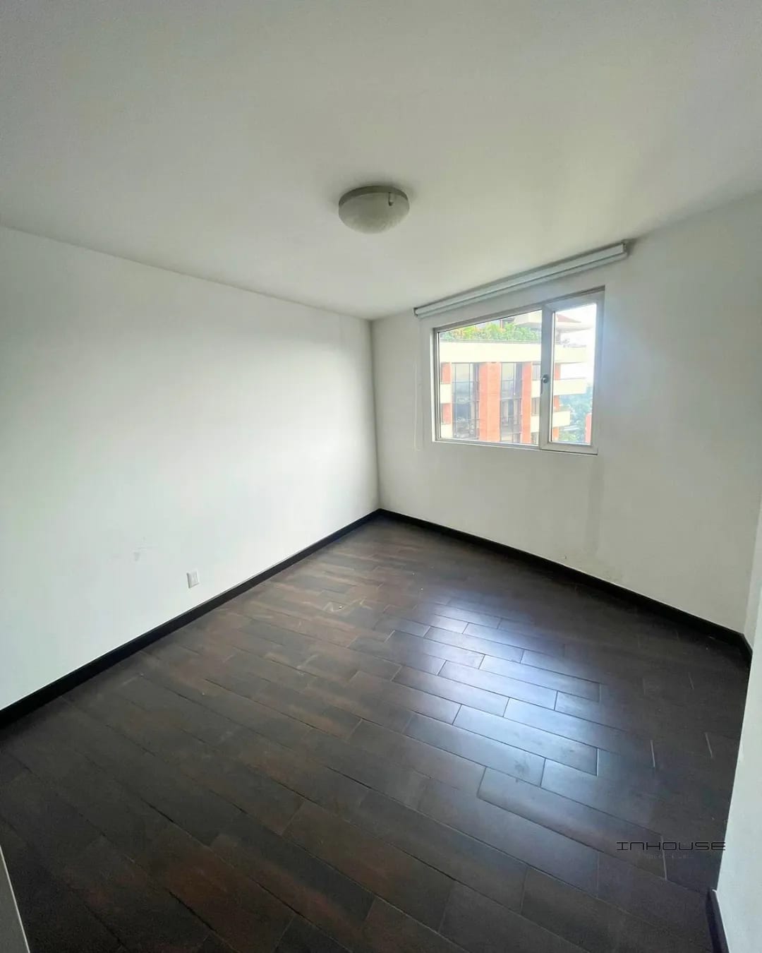 APARTAMENTO EN RENTA ZONA 14 — Apartamento en Alquiler en Zona 14, Guatemala, Ciudad — foto 4 de 10