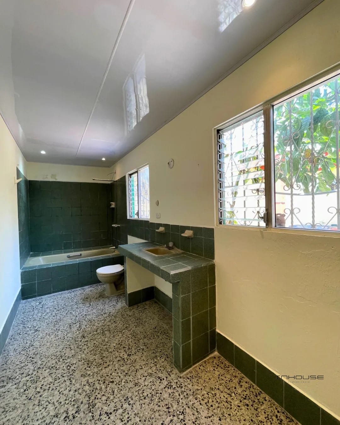 CASA EN VENTA EN VILLA NUEVA DENTRO DE AGARITA -UN NIVEL- — Casa en Venta en Villa Nueva, Guatemala, Ciudad — foto 11 de 11